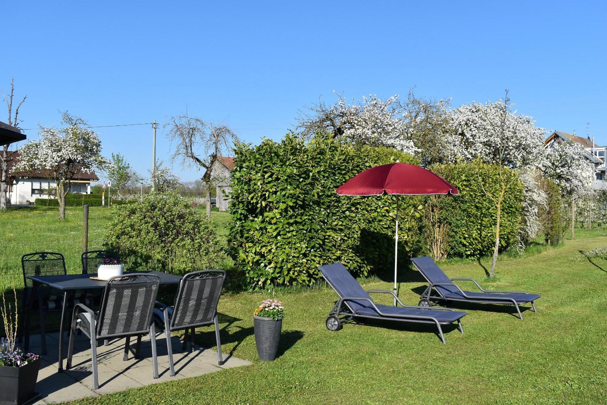 Apartamento Ferien- Und Obsthof Dillmann Langenargen Exterior foto